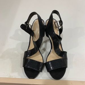 Kelly & Katie black, strappy heels. Size 10.